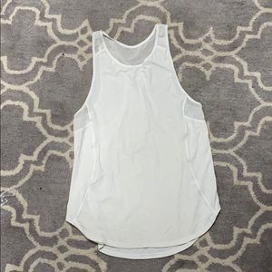Lululemon swiftly tank size 6